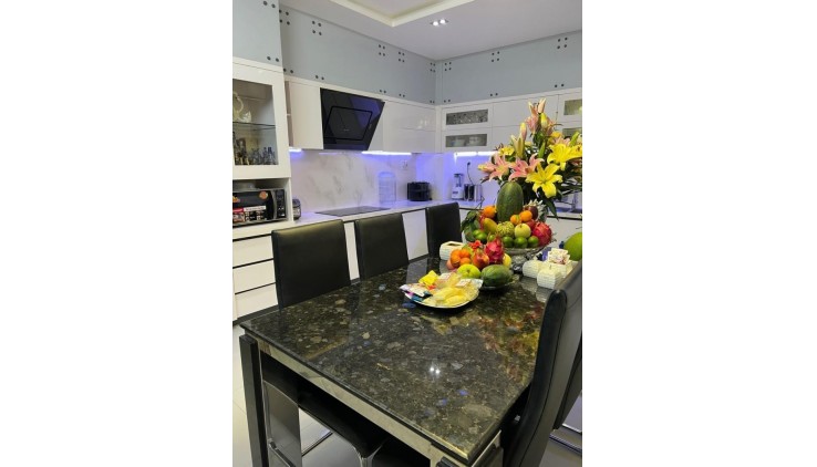 **Bán nhà mặt tiền Ba Vân**, phường 14 Tân Bình - 4x18 - 13,818 tỷ